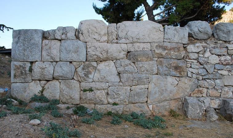 Kiklopski zidovi Mikene