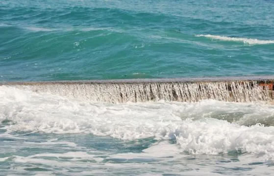 Plaža Psili Ammos – Nafplion Grčka