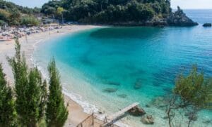 Read more about the article Plaža Sarakiniko Parga Grčka