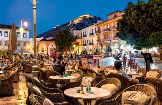 Trg Sintagma Nafplion, Peloponez