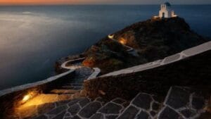Read more about the article Crkva Sedam mučenika – simbol ostrva Sifnos