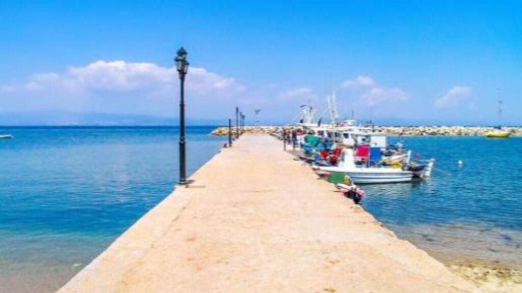 Nea Fokea – kapija Kasandre sa bogatom istorijom