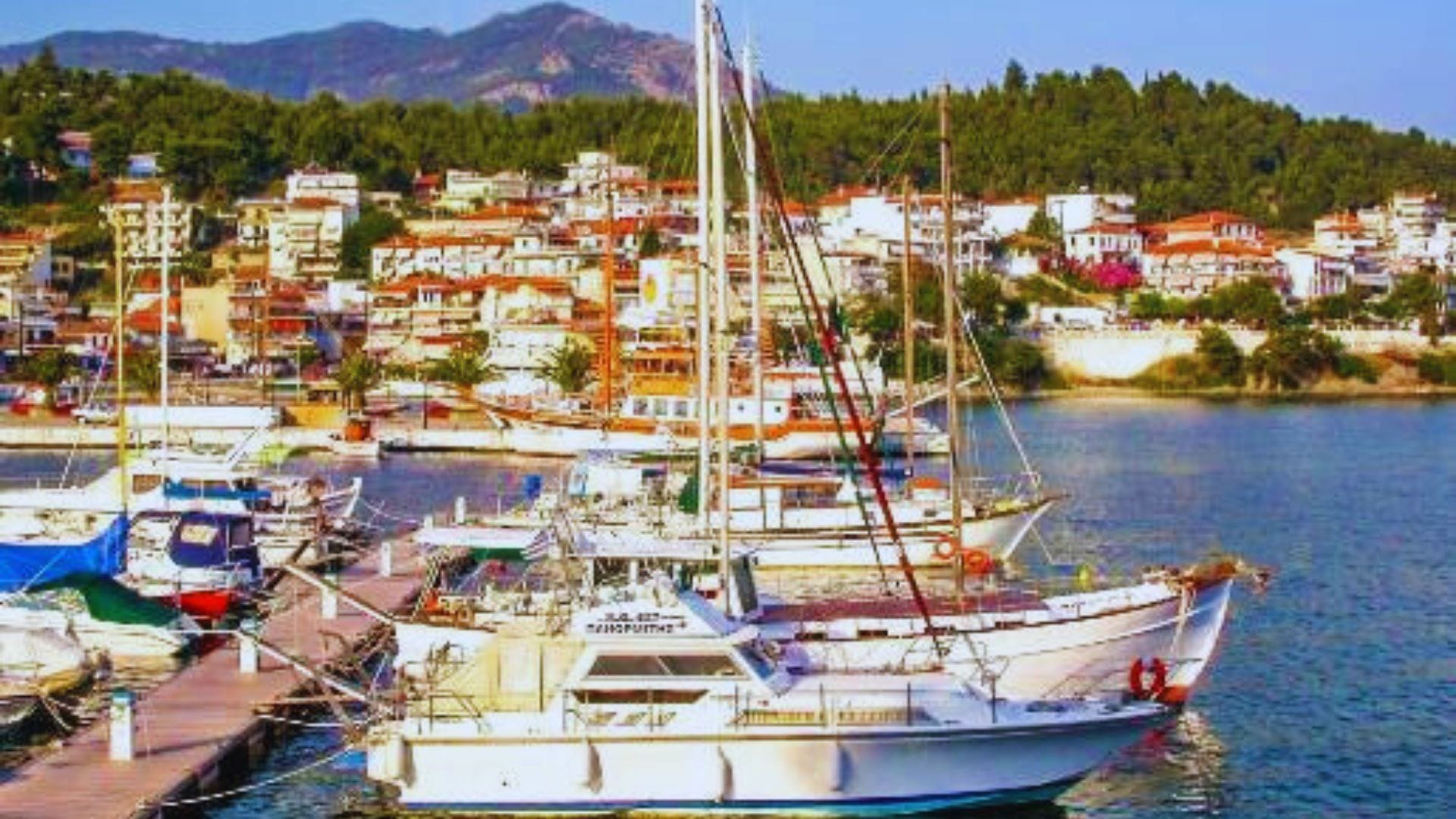 Read more about the article Neos Marmaras – kosmopolitski biser Sitonije