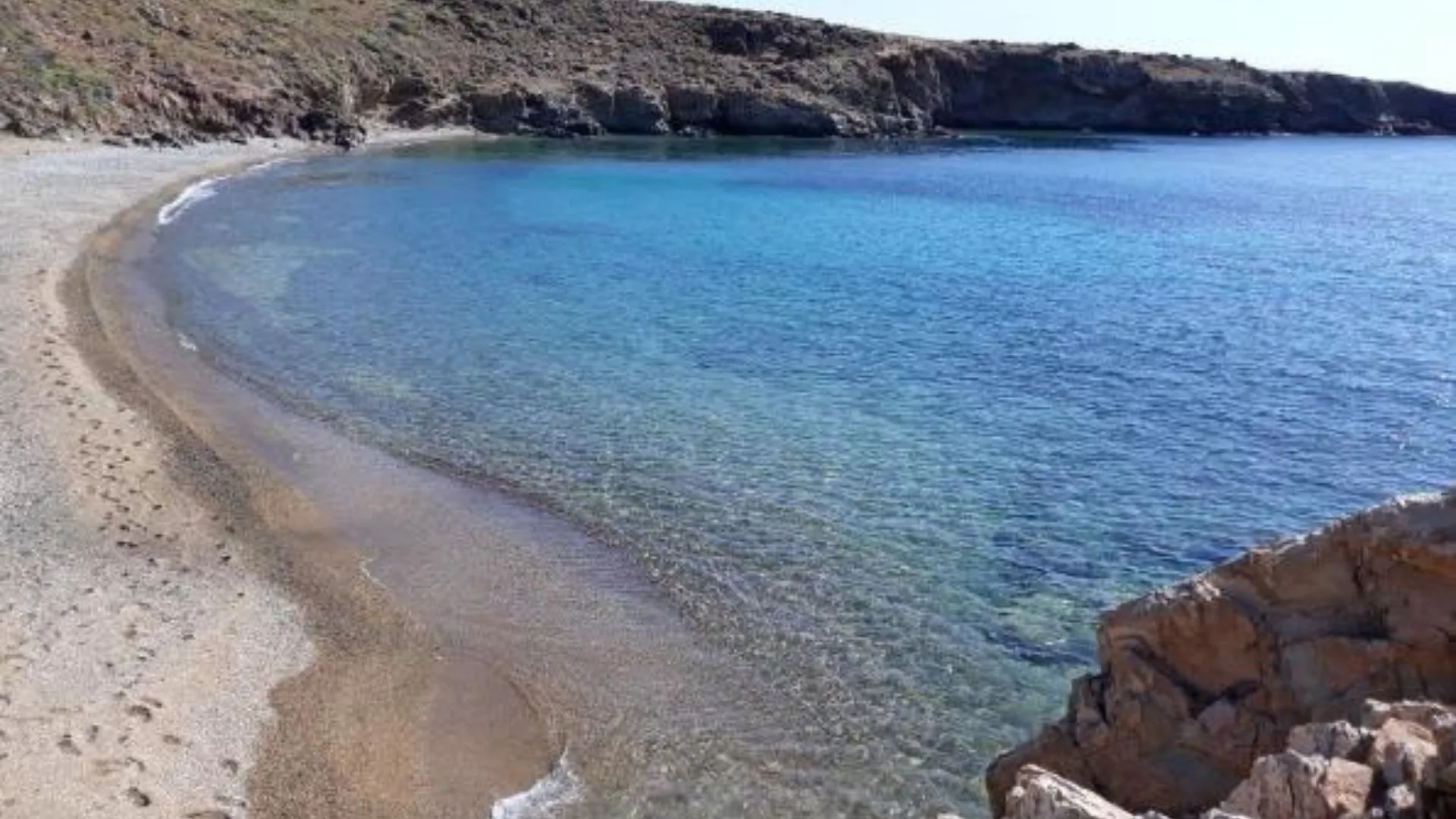 Read more about the article Plaža Lia na Serifosu jedna od mirnijih i slikovitijih plaža ostrva