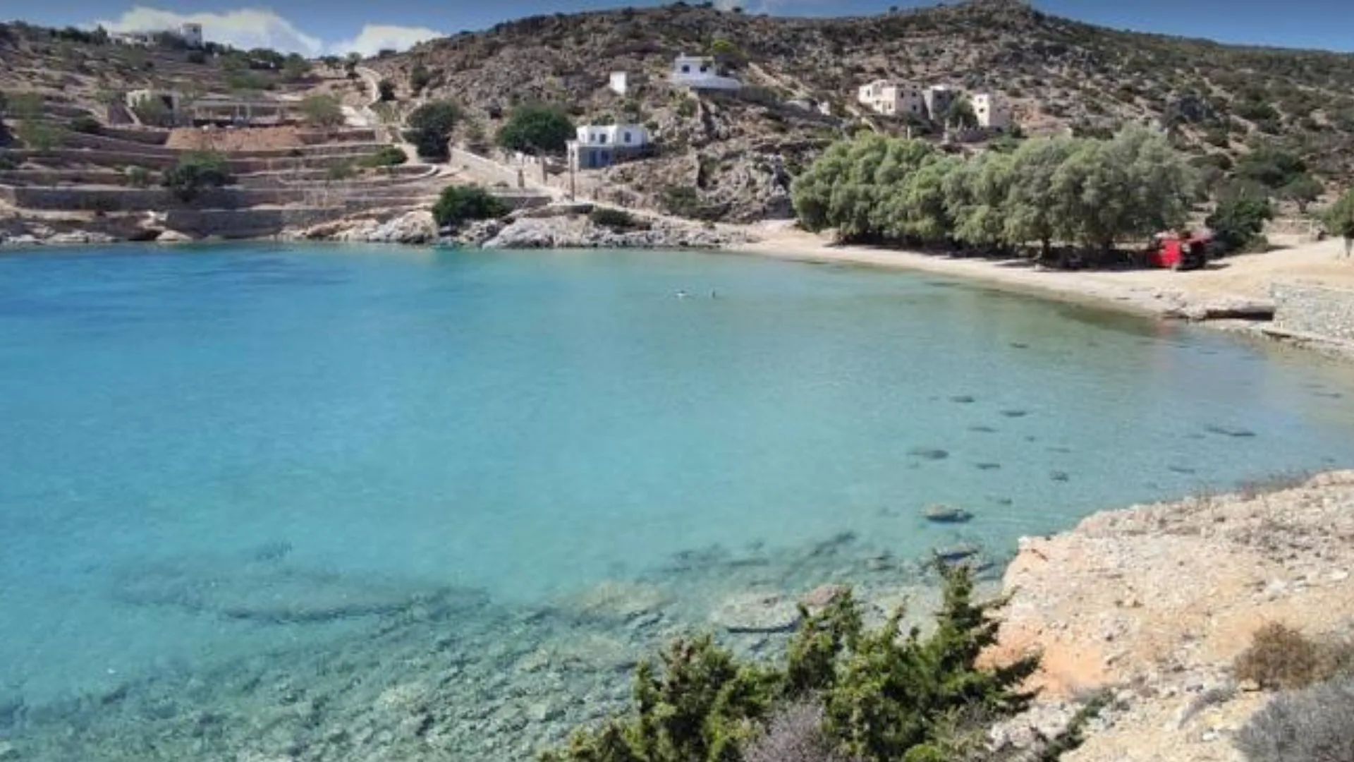 Read more about the article Plaža Mersini Šinusa – Savršena za one koji traže mir