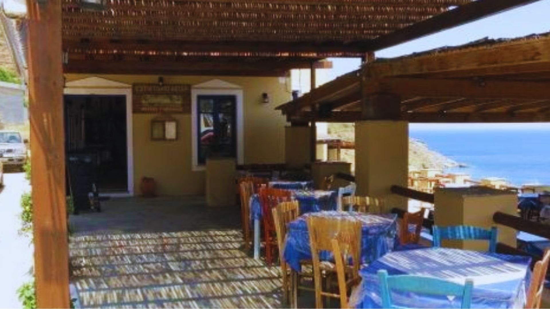 Read more about the article 15 + Plaža na ostrvu Andros