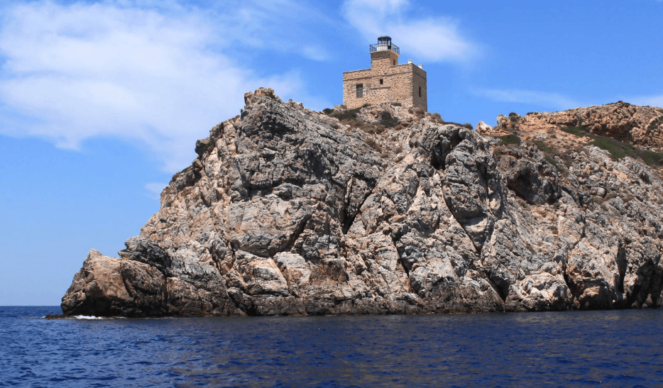 Svetionik na ostrvu Ios