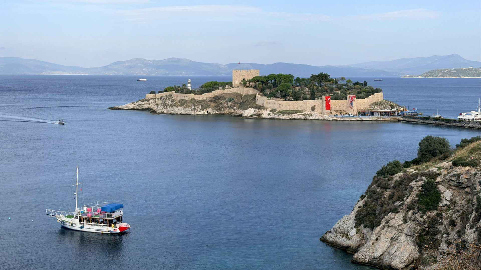 You are currently viewing Kušadasi – more, istorija i egejski ritam