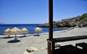 Прочитајте више о чланку 10 Plaža Kitire – Divlji dragulj između Jonskog i Egejskog mora