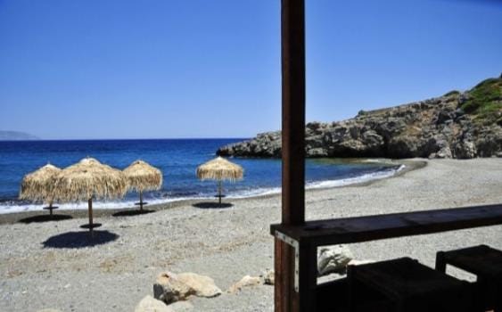 You are currently viewing 10 Plaža Kitire – Divlji dragulj između Jonskog i Egejskog mora