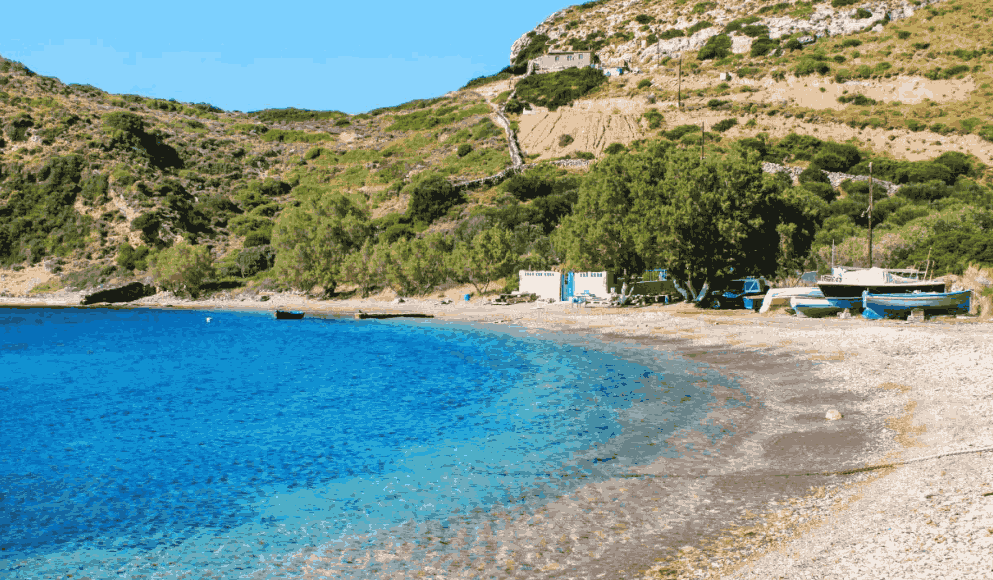 Bali plaža ostrva Furni — čamcem ili pešice, uvek mirno