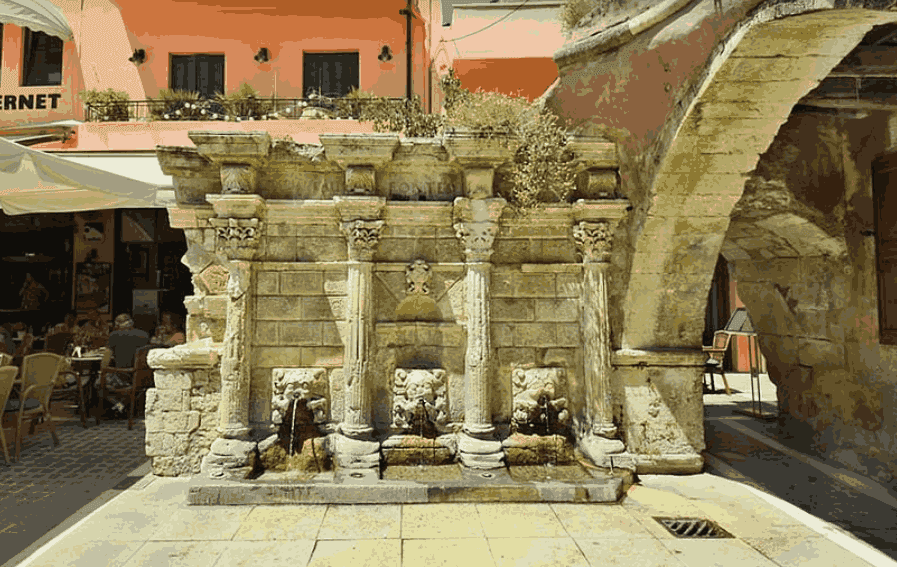 Fontana Rimondi u Retimnu