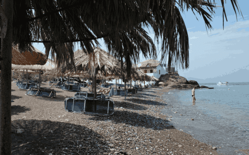 Plaža Hidre Vlihos