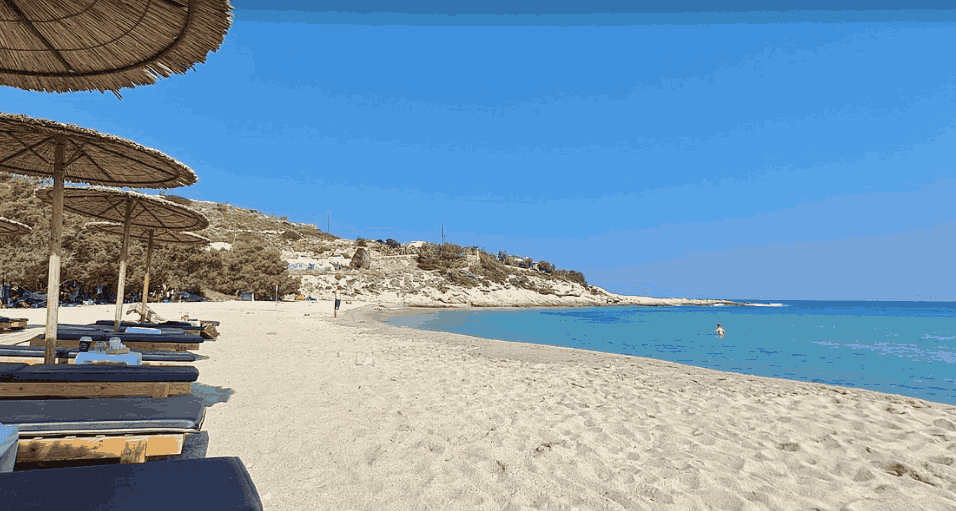 Plaža Ikarije Mesakti 