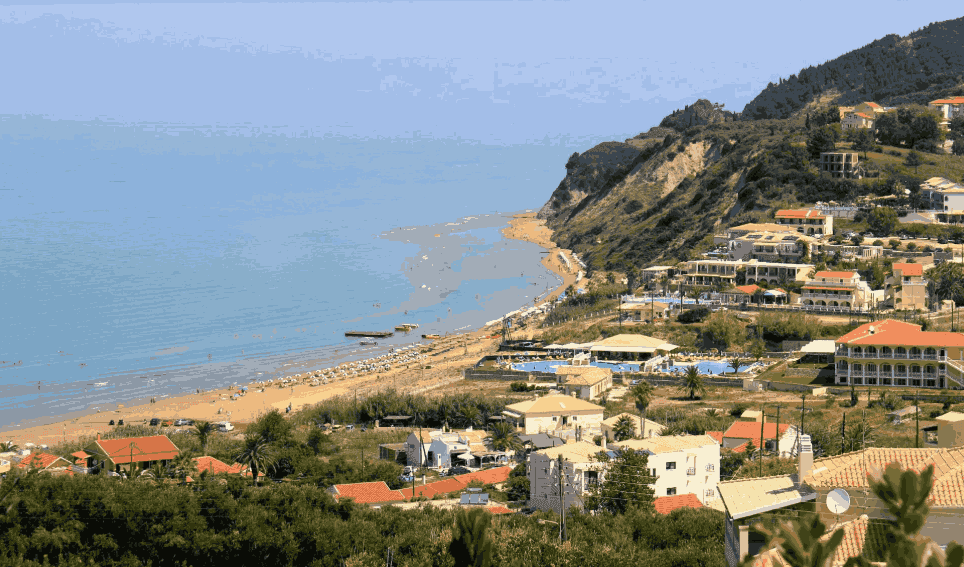 Plaža Krfa Arilas — mir na severozapadu