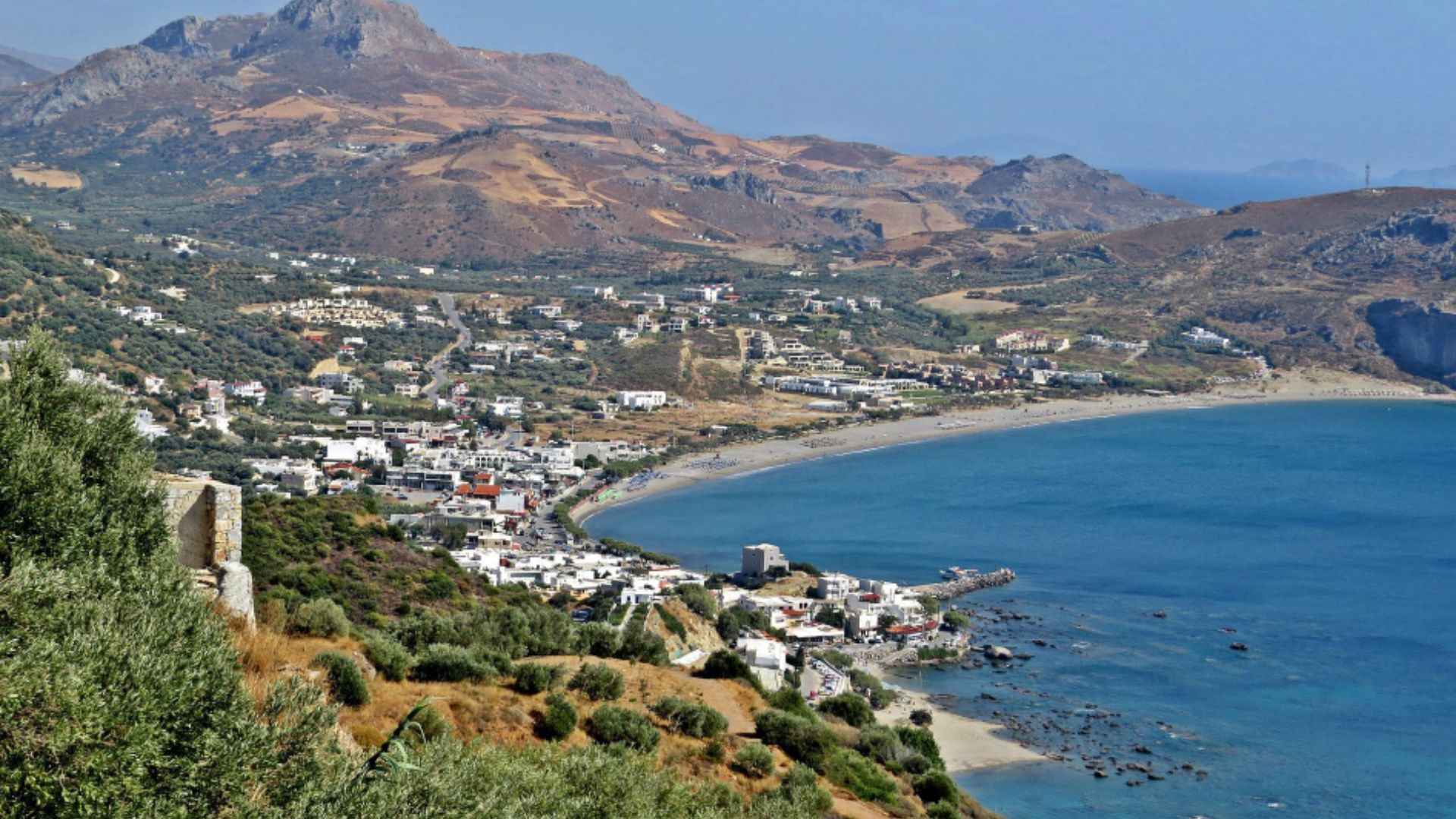 You are currently viewing Selo Plakijas  sa kristalno čistim morem i plažom  od više kilometra
