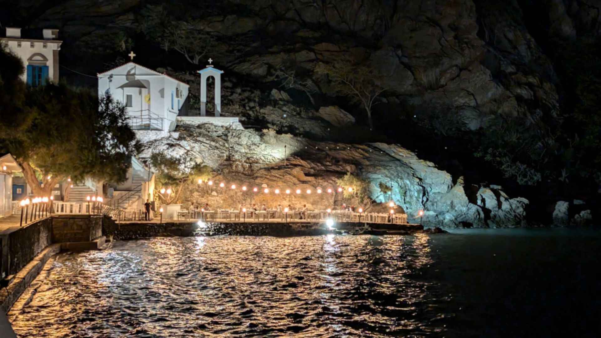 You are currently viewing Mirina (Lemnos) – glavni grad ostrva: zamak, plaže i smeštaj