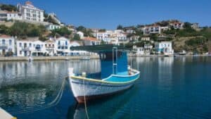Read more about the article Selo Evdilos popularno turističko letovalište