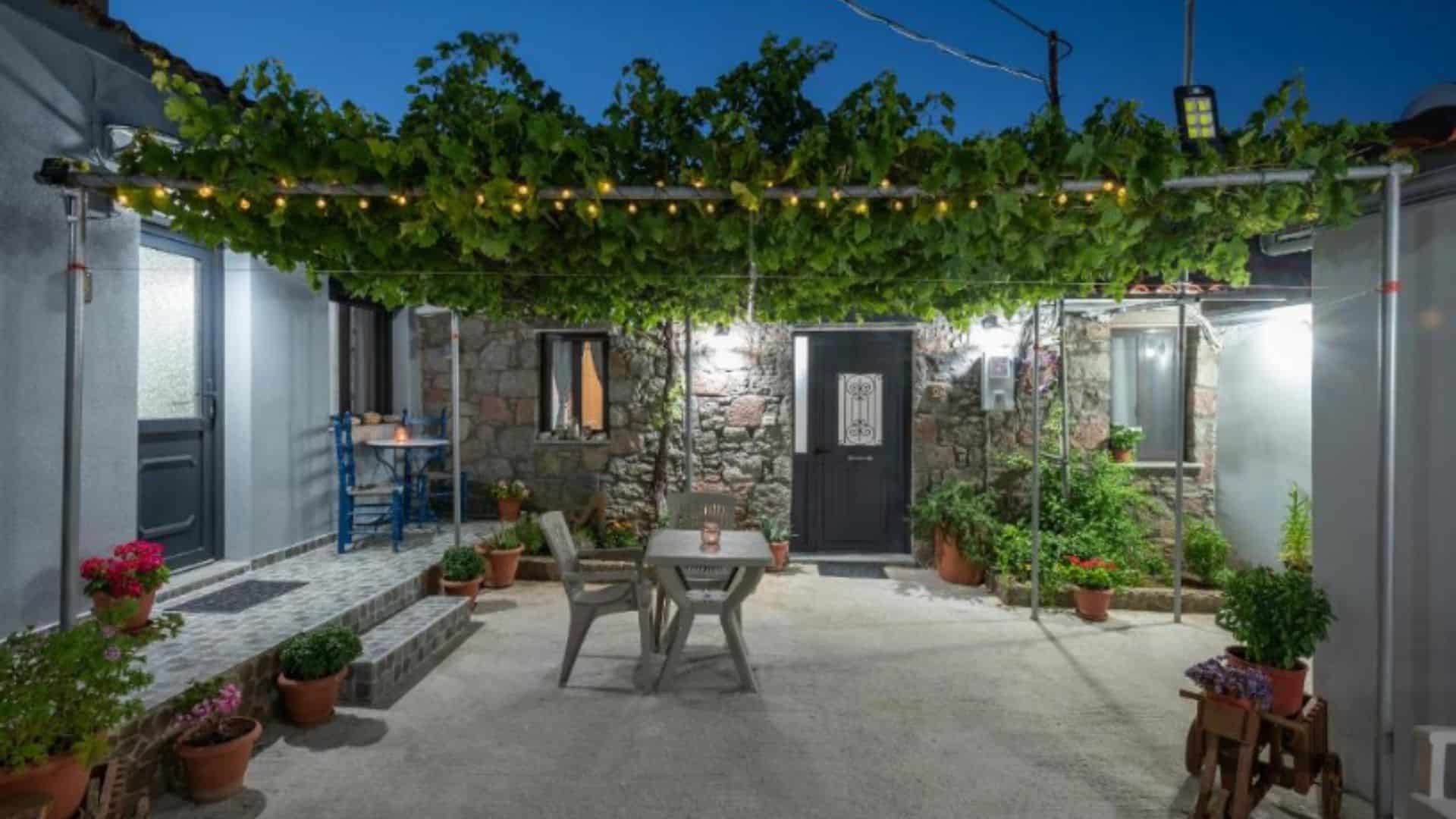 You are currently viewing Selo Repanidi (Lemnos) – tvrđava Kotsinas, crkve i smeštaj