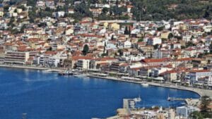 Read more about the article Grad Vati (Samos) – Arheološki muzej, luka i stari grad