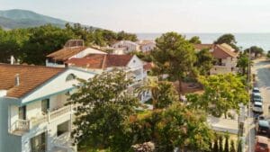 Read more about the article Selo Kazaviti (Tasos) – najstarije selo, manastir i platani
