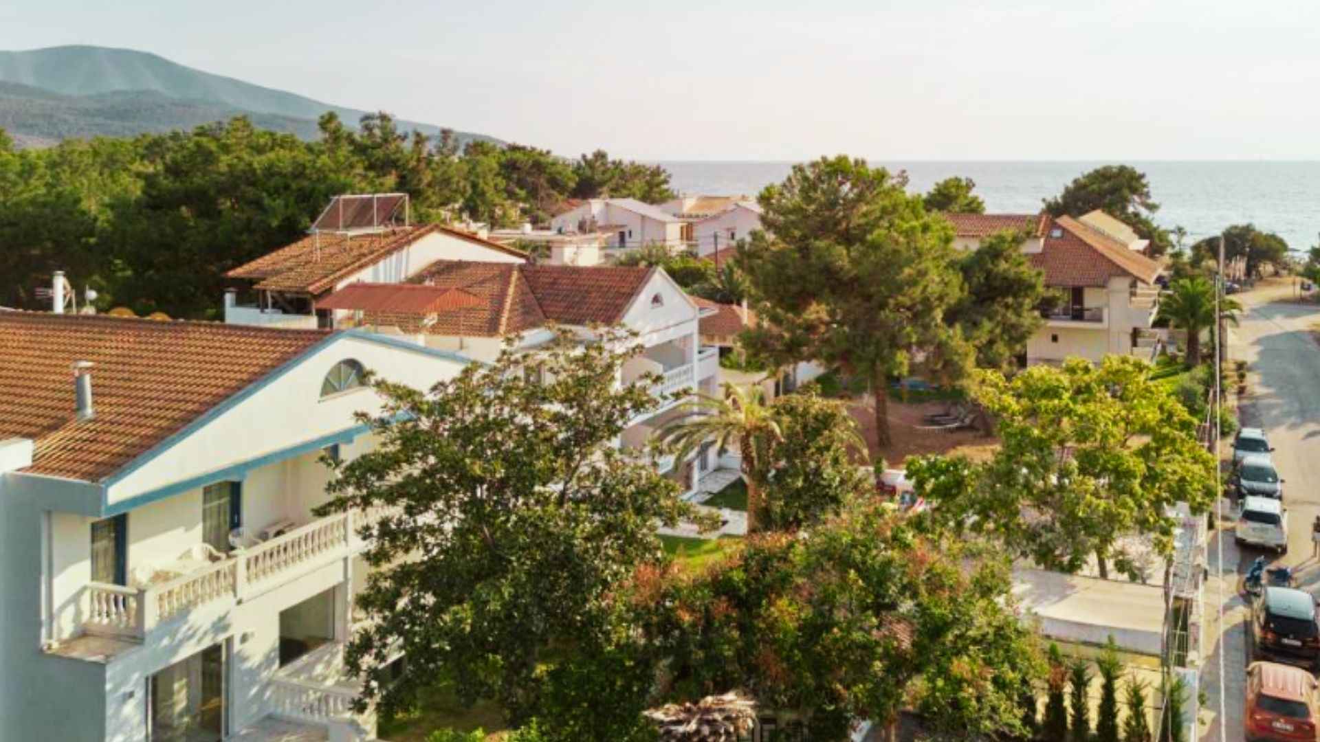You are currently viewing Selo Kazaviti (Tasos) – najstarije selo, manastir i platani