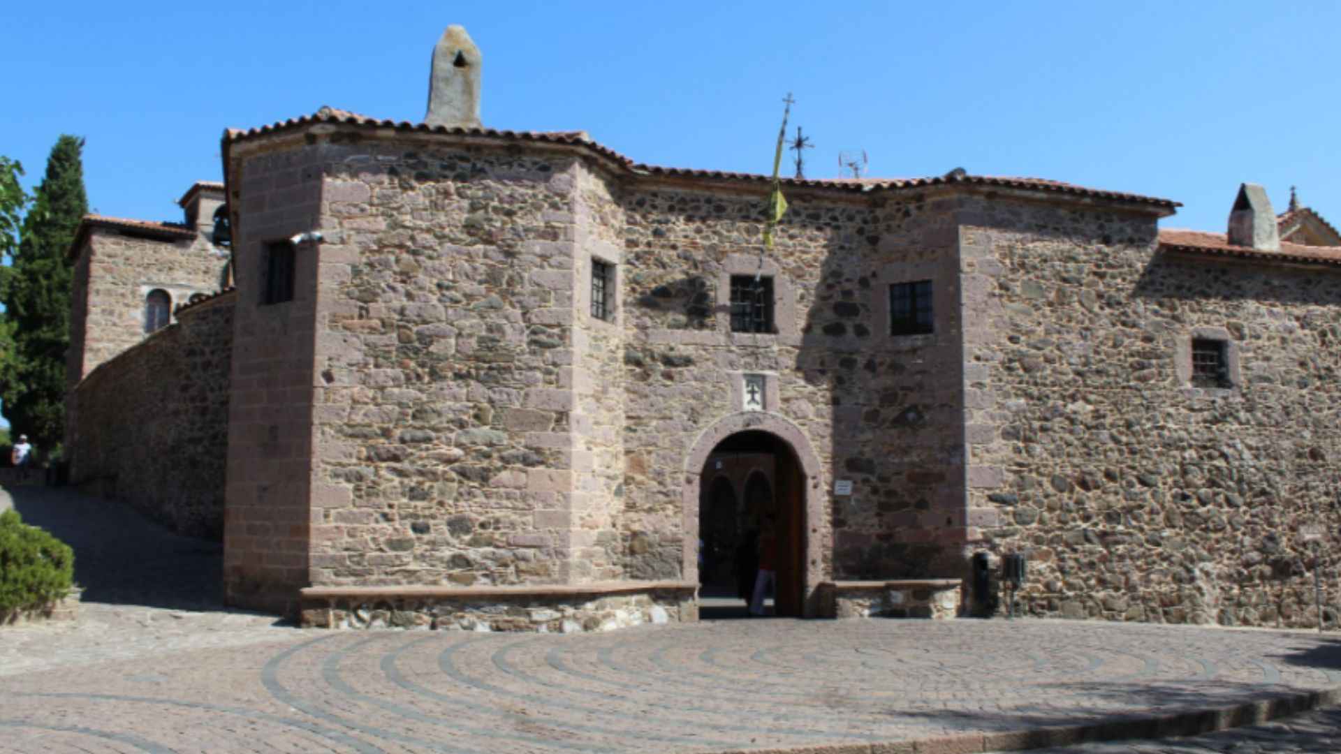You are currently viewing Selo Madamados (Lezbos) – manastir Taksiarhis i grnčarstvo