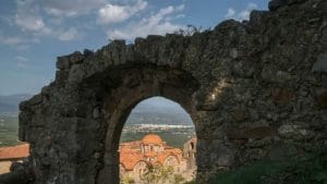 Read more about the article Kalamata – grad maslina, plaža u centru i kapija Mesenije