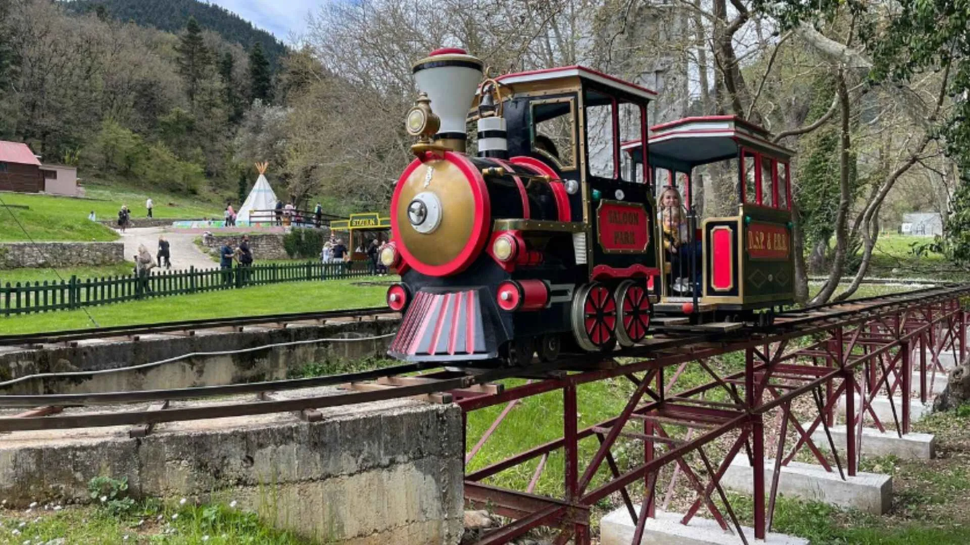 Read more about the article Karpenisi i Evritanija – grčka Švajcarska nadomak autoputa