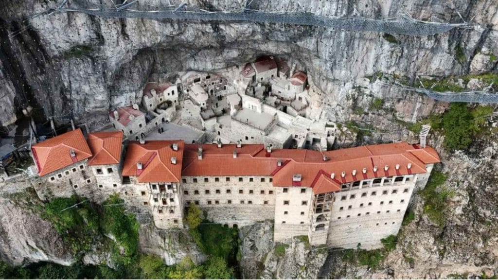 Manastir Sumela
