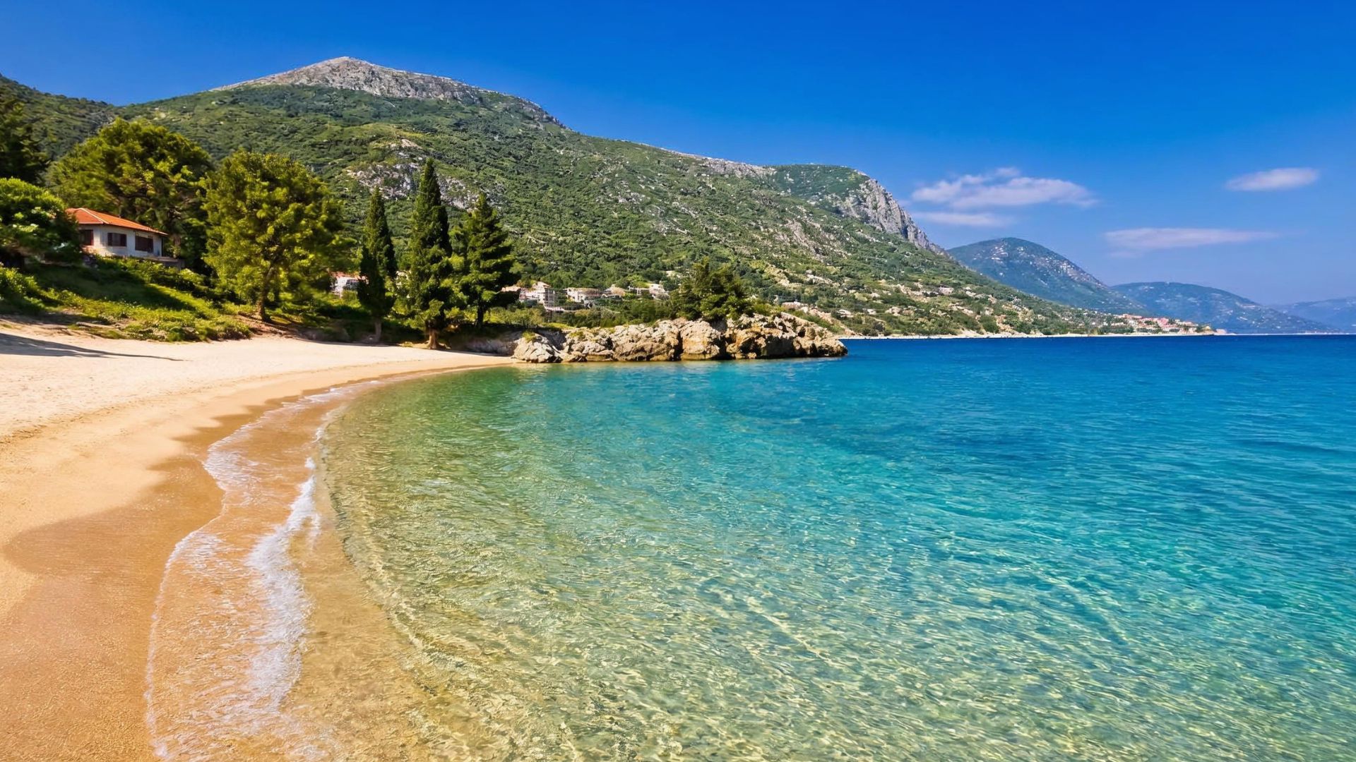 You are currently viewing Najlepše plaže Peloponeza – izbor prema tome šta tražite