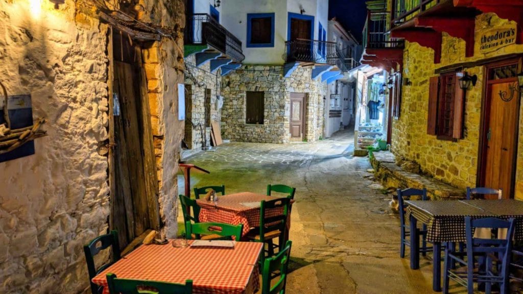 Stari grad Alonisos
