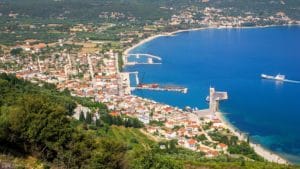 Read more about the article Grad Sami (Kefalonija) – luka, pećine Melisani i Drogarati