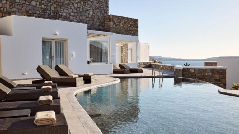 Amazon Mykonos Suites & Spa u Agios Joanisu