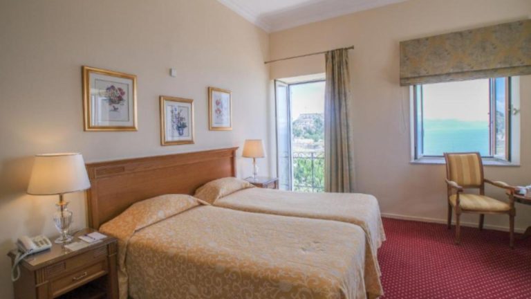 Hotel Cavalieri u istorijskom centru Krfa
