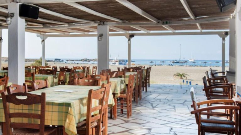 Dimitris Rooms kod plaže Manganari na jugu Iosa