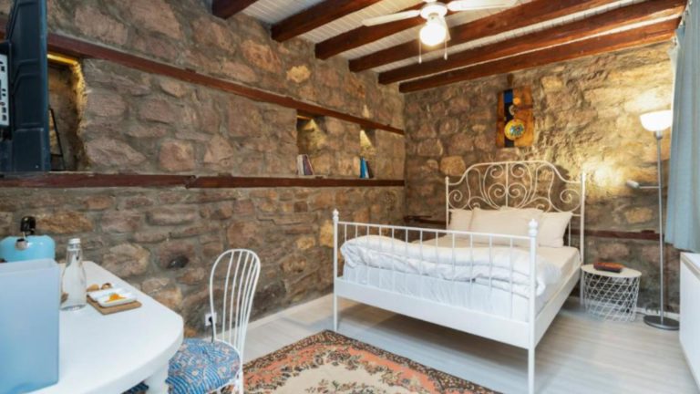 Butik hotel Hich blizu muzeja Mevlana