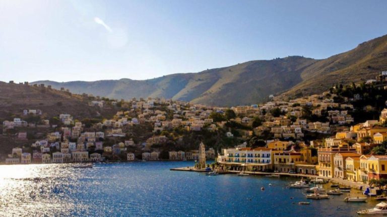 Kleanthi and Kostas Studios blizu plaže na Simiju