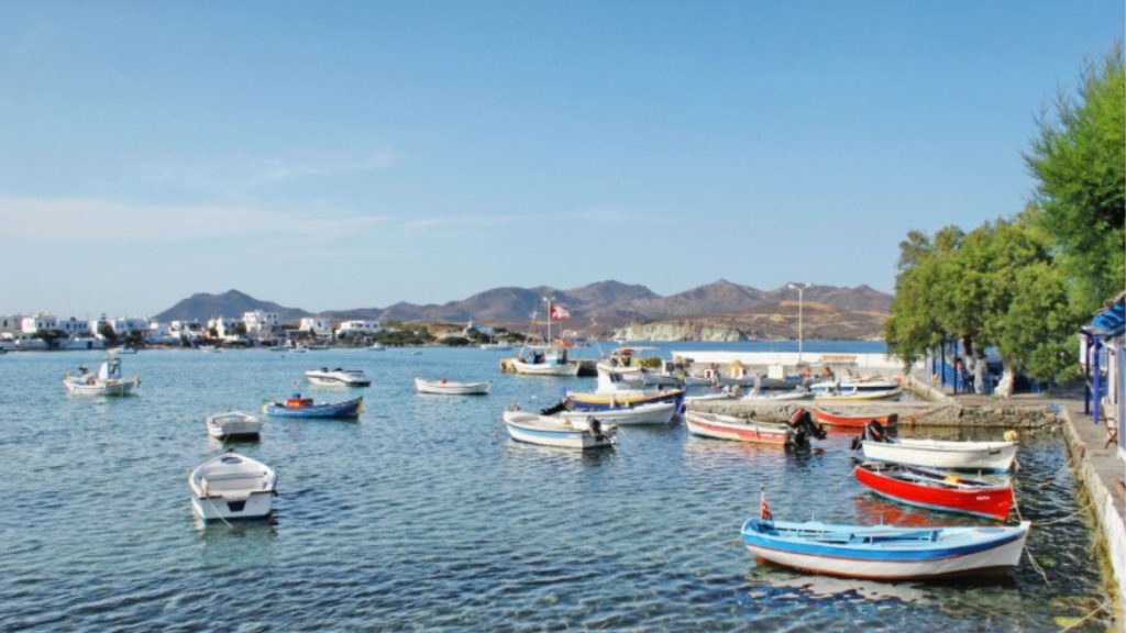 Polonija na Milosu – plaža, Kimolos, Filakopi i smeštaj