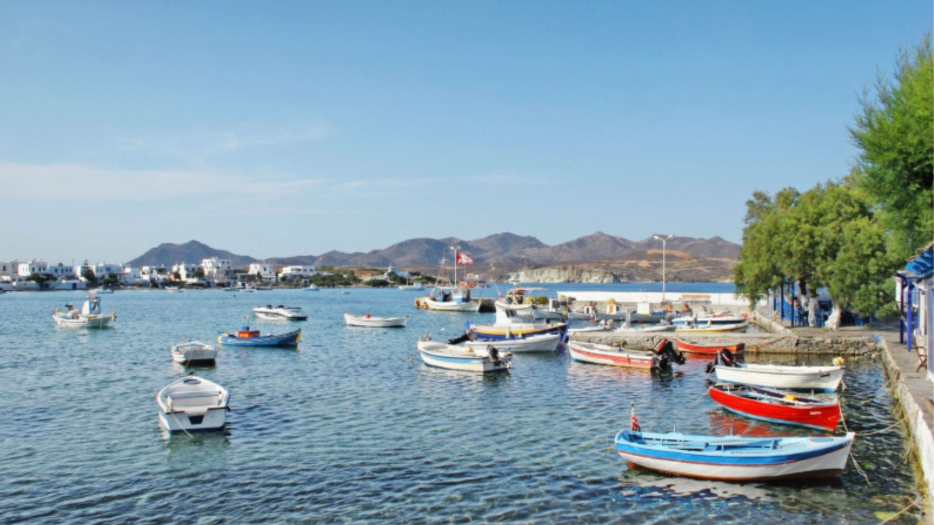 Тренутно гледате Polonija na Milosu – plaža, Kimolos, Filakopi i smeštaj
