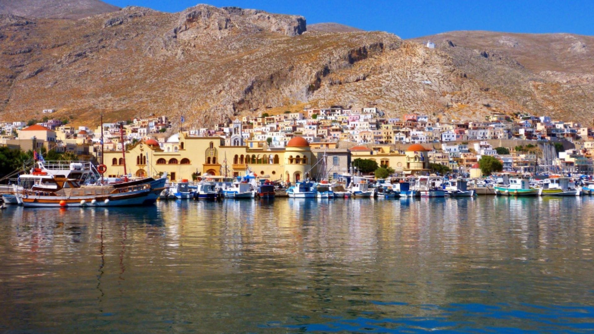 Тренутно гледате Potija (Kalimnos) – luka, zamak Krisoherija i muzeji sunđera