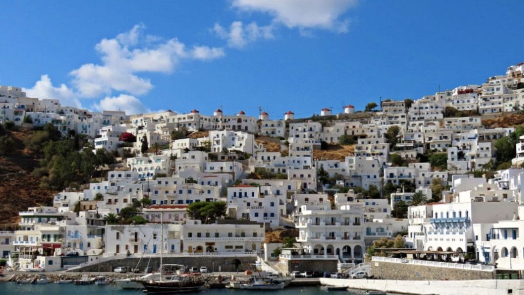 Selo Pera Jalos (Astipaleja) – nekadašnja luka, plaža i izleti brodom