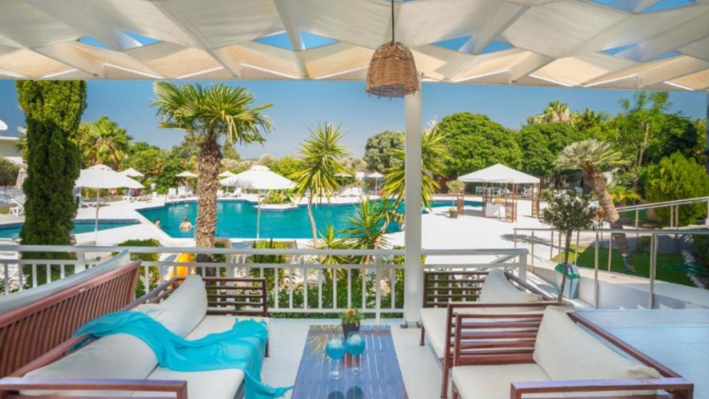Teologos (Rodos) – plaža, jedrenje na dasci