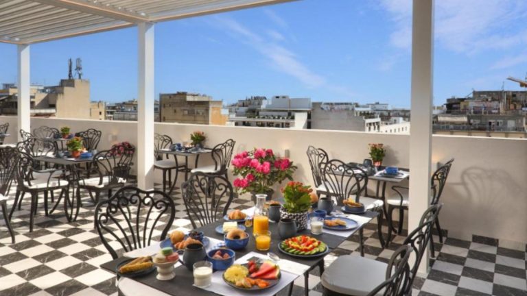 Hotel The Oscar Olympic u centru Soluna