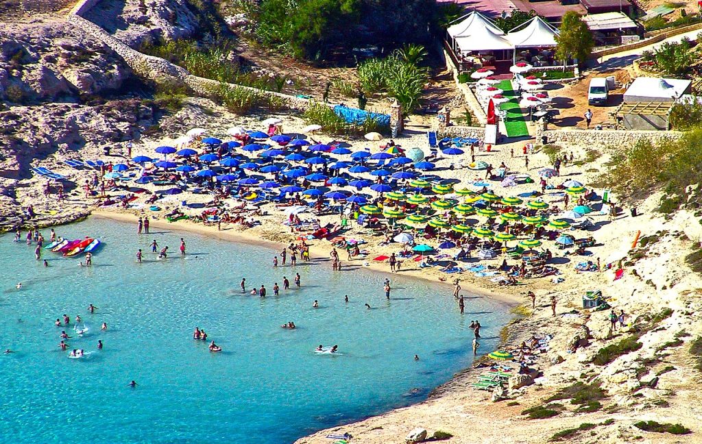 Uvala Cala Croce na Lampedusi